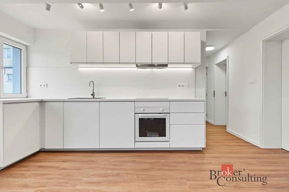 Pronájem bytu 3+kk 140 m²