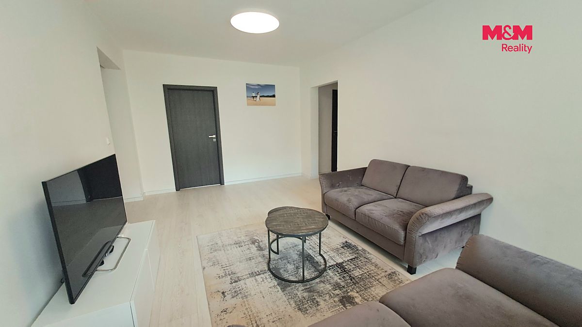 Pronájem bytu 4+1 95 m² – fotografie 3