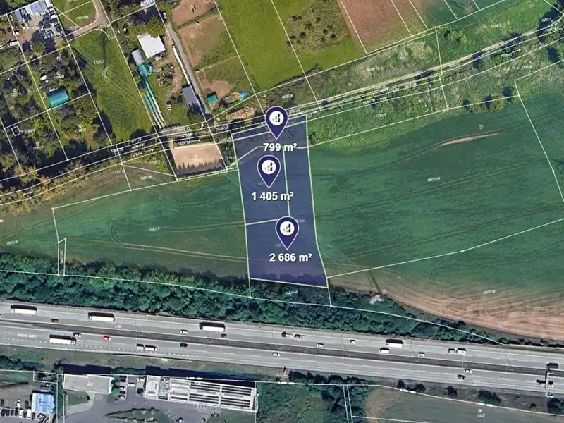 Prodej pole 4890 m², Praha – náhled fotky 1