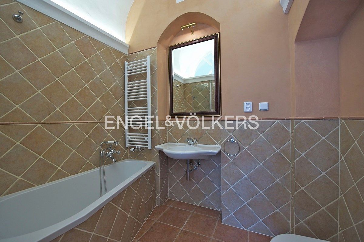 Pronájem bytu 2+1 54 m² – fotografie 4
