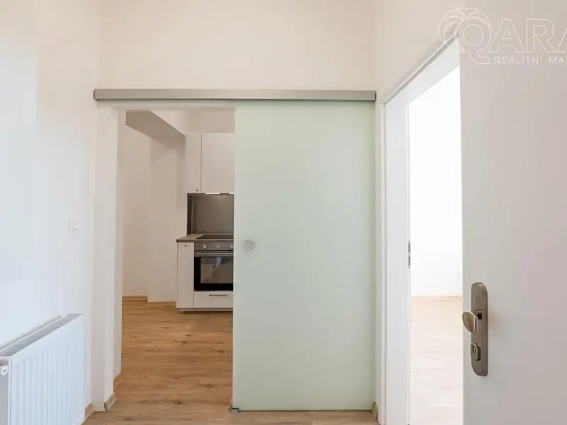 Prodej rodinného domu 56 m², pozemek 375 m², Praha – náhled fotky 3
