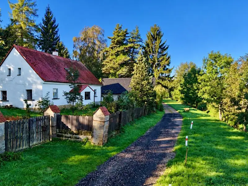 Prodej chalupy 389 m², pozemek 1226 m², Sobotka – náhled fotky 3