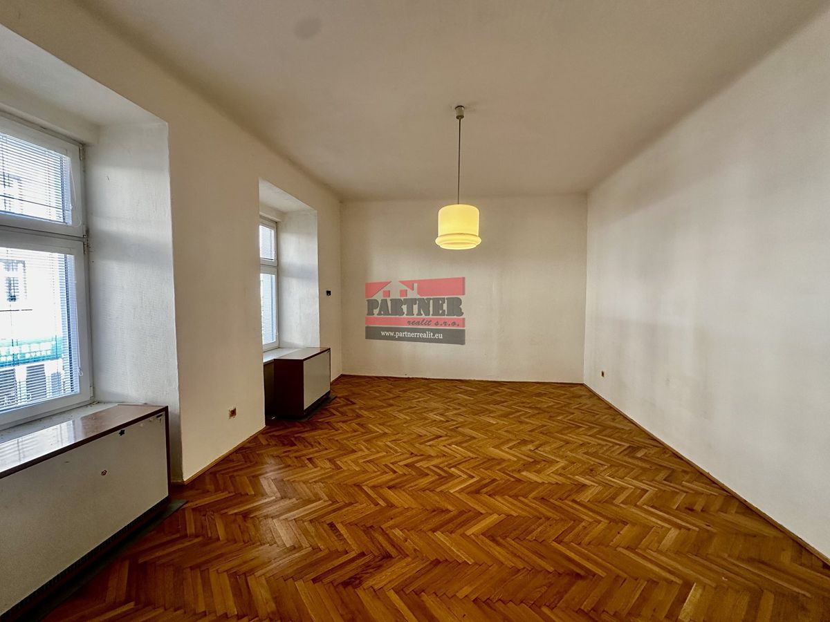 Pronájem bytu 3+1 91 m² – fotografie 4