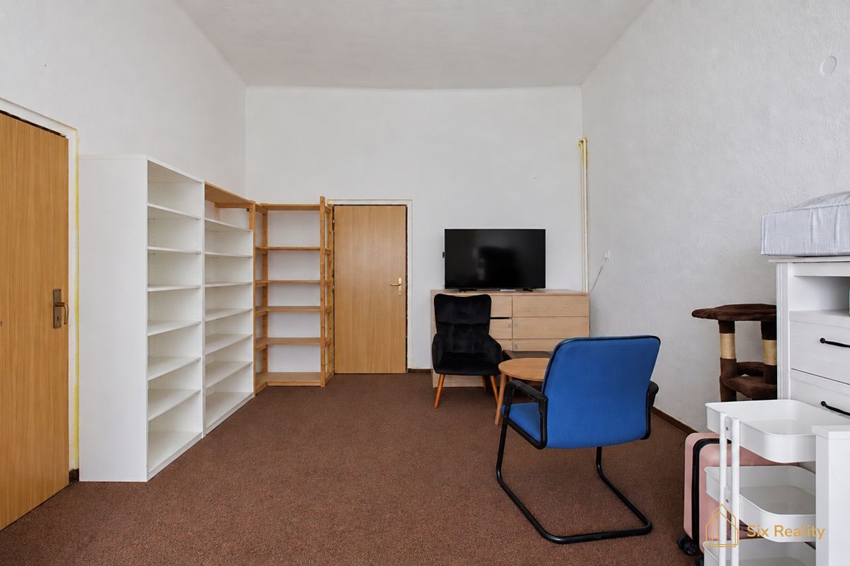 Prodej vícegeneračního domu 663 m², pozemek 524 m² – fotografie 4