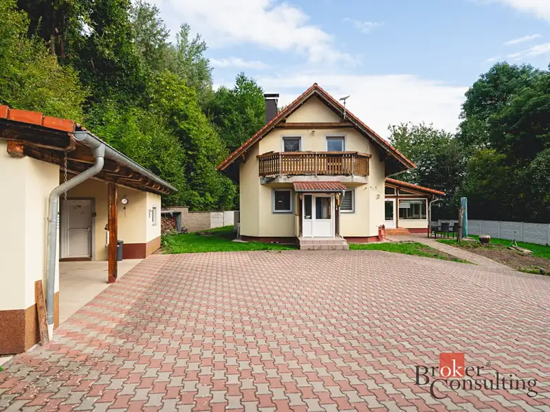 Prodej rodinného domu 145 m², pozemek 1739 m², Přimda – náhled fotky 3