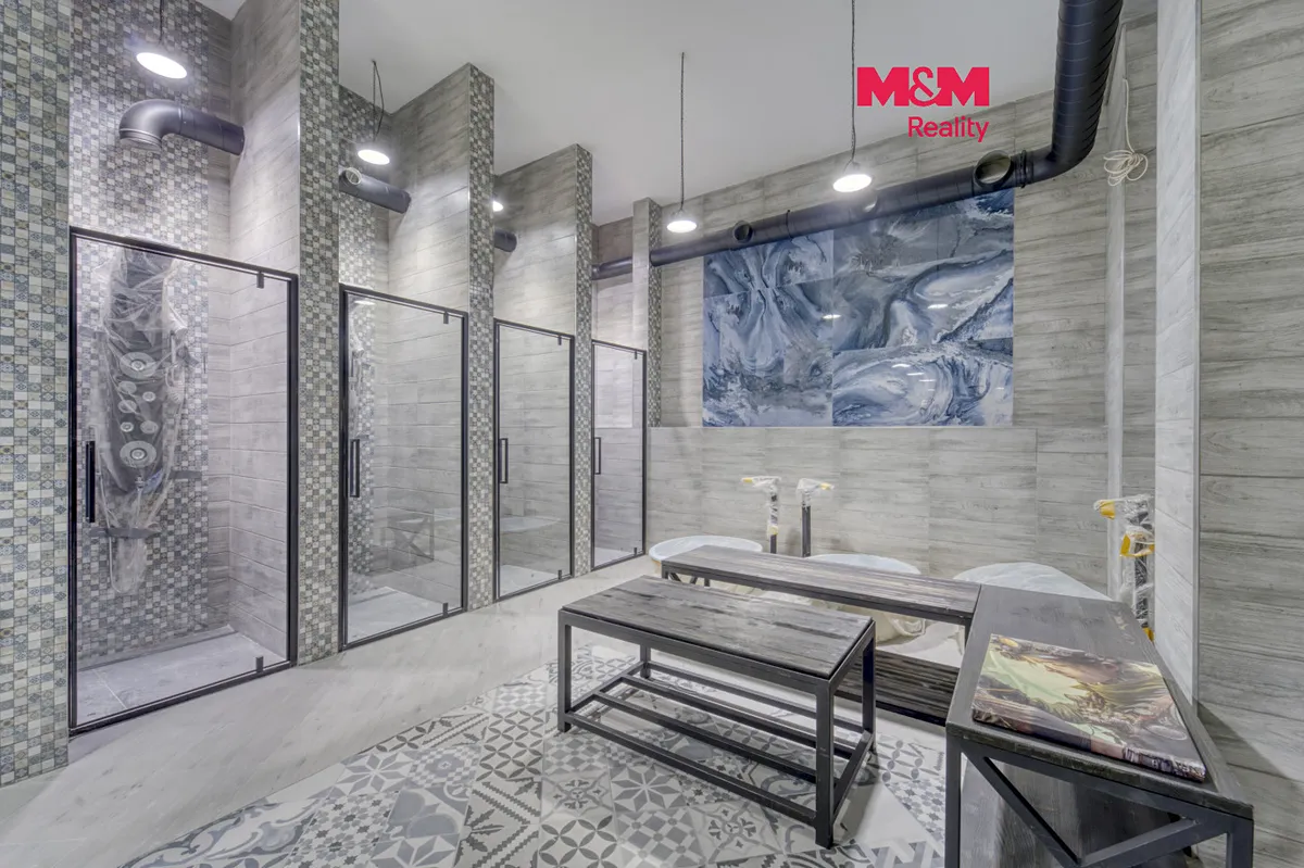 Prodej obchodního prostoru 952 m²