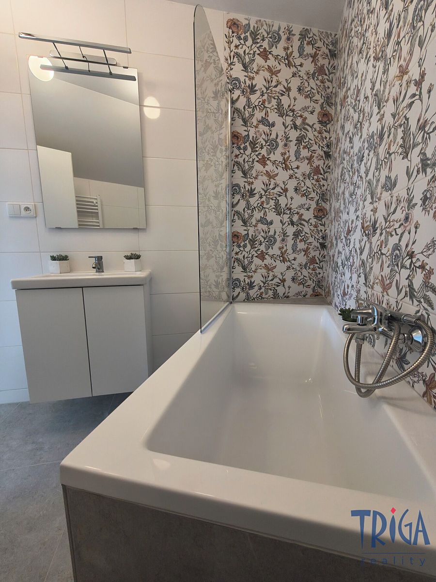 Pronájem bytu 3+kk 70 m² – fotografie 5