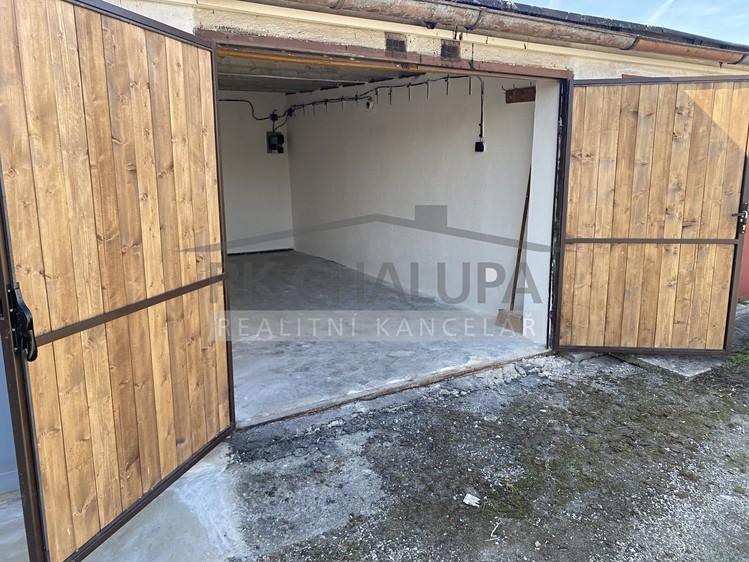 Prodej nemovitosti, 17 m² (2 z 7)