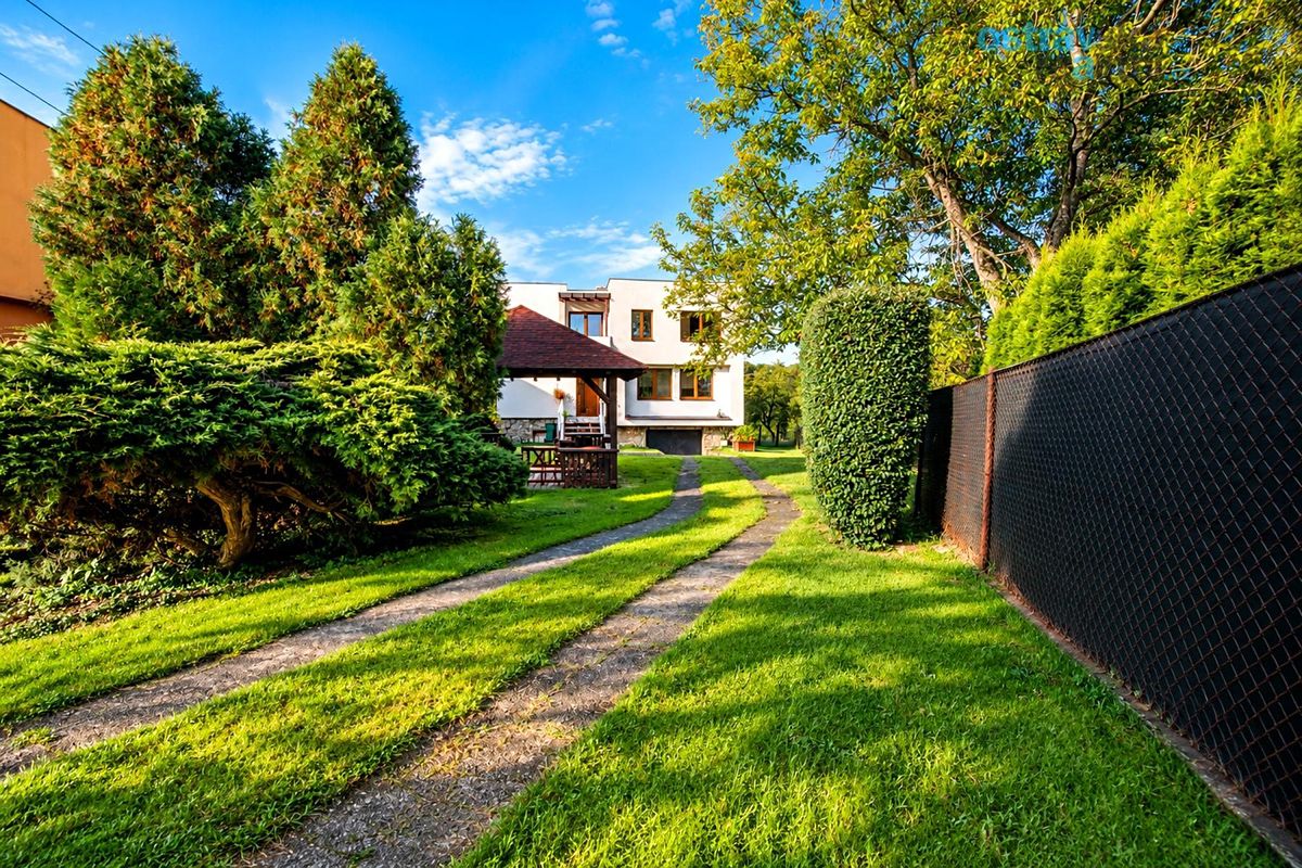 Prodej rodinného domu 150 m², pozemek 1624 m² – fotografie 4
