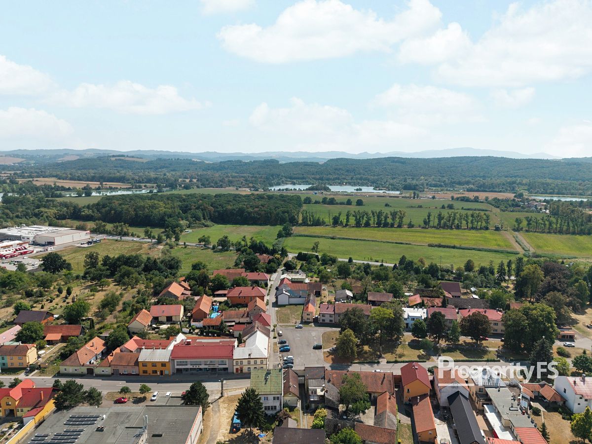 Prodej stavebního pozemku 477 m² – fotografie 3