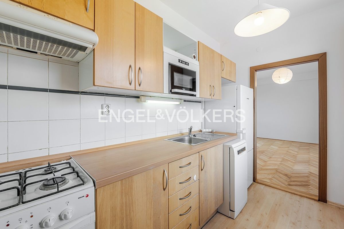 Pronájem bytu 3+1 78 m² – fotografie 2