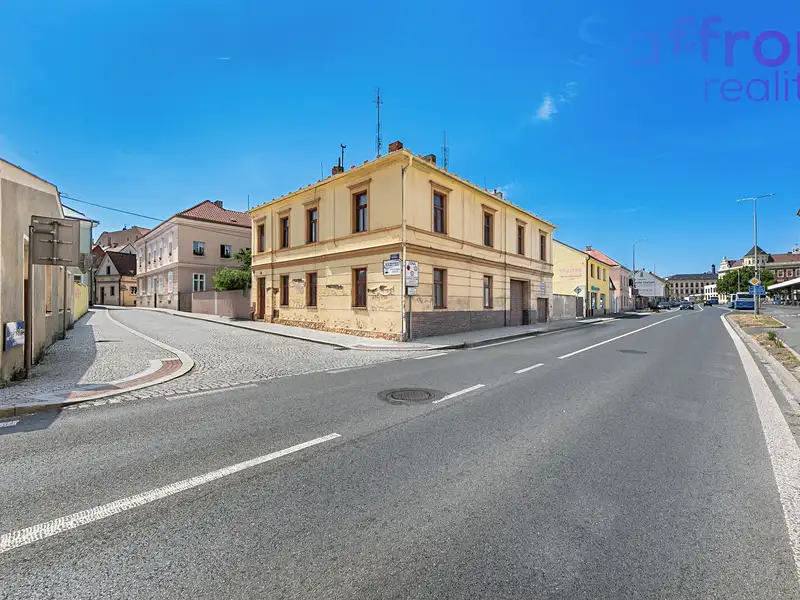 Prodej rodinného domu 270 m², pozemek 234 m², Domažlice – náhled fotky 1
