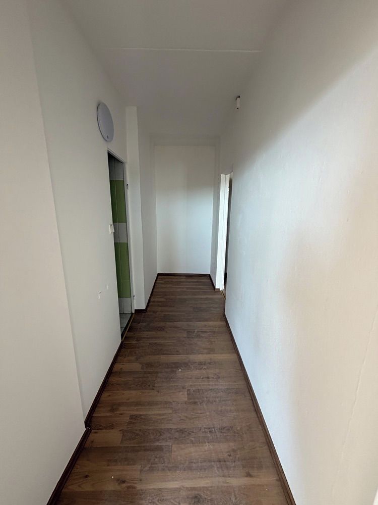 Pronájem bytu 1+1 51 m² – fotografie 3