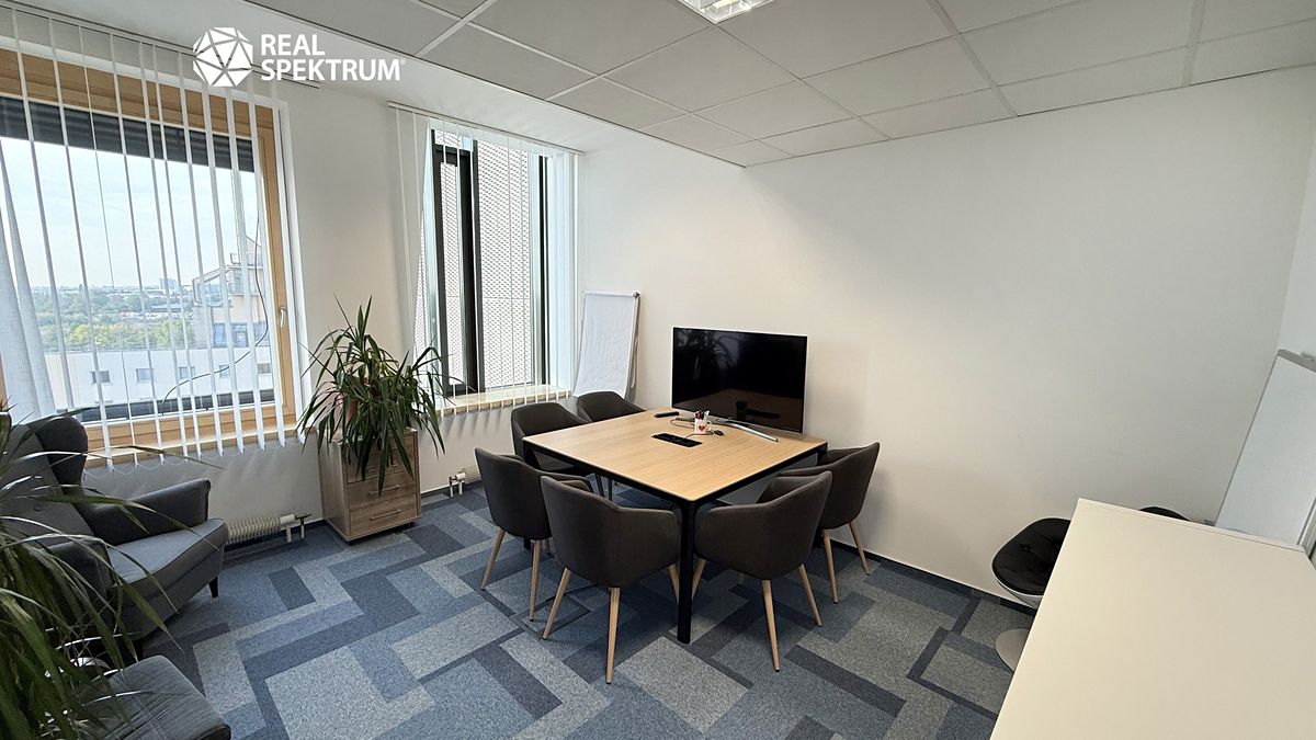 Pronájem kanceláře 68 m² – fotografie 4