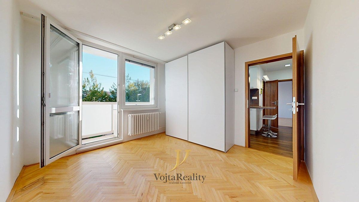 Pronájem bytu 2+1 45 m² – fotografie 5