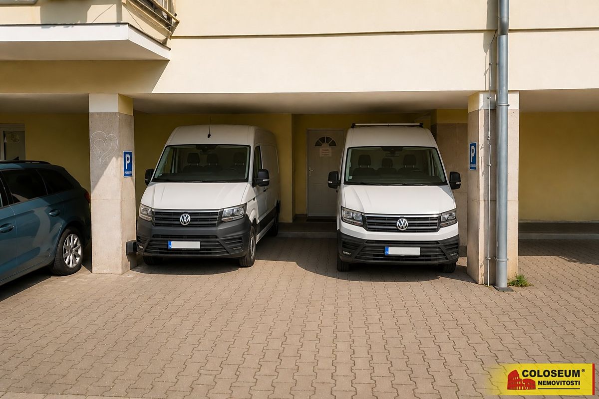 Pronájem garážového stání 60 m² – fotografie 3