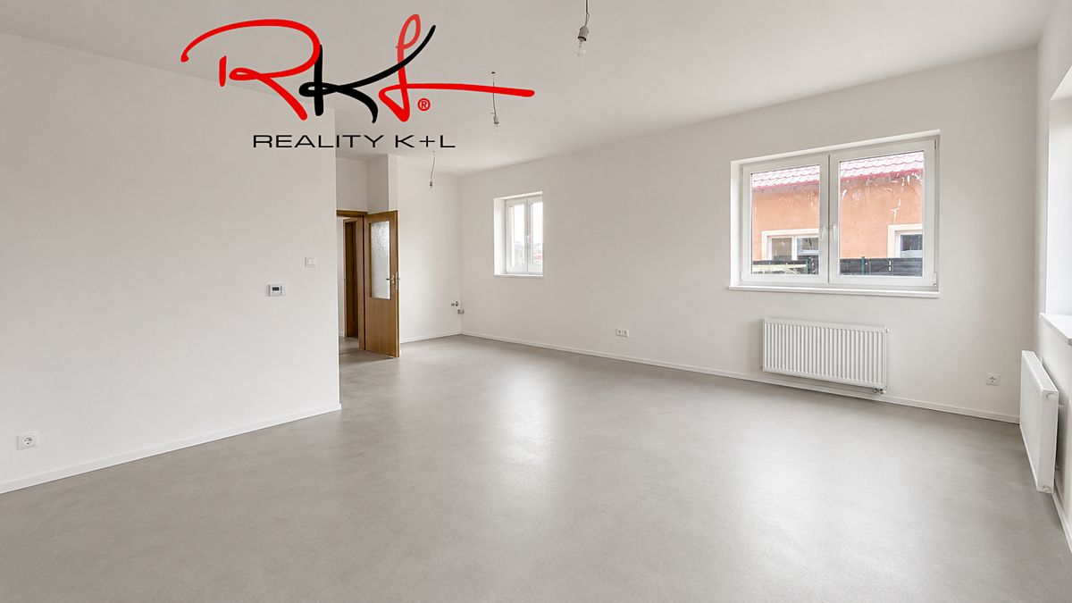 Pronájem rodinného domu 113 m², pozemek 516 m² – fotografie 3