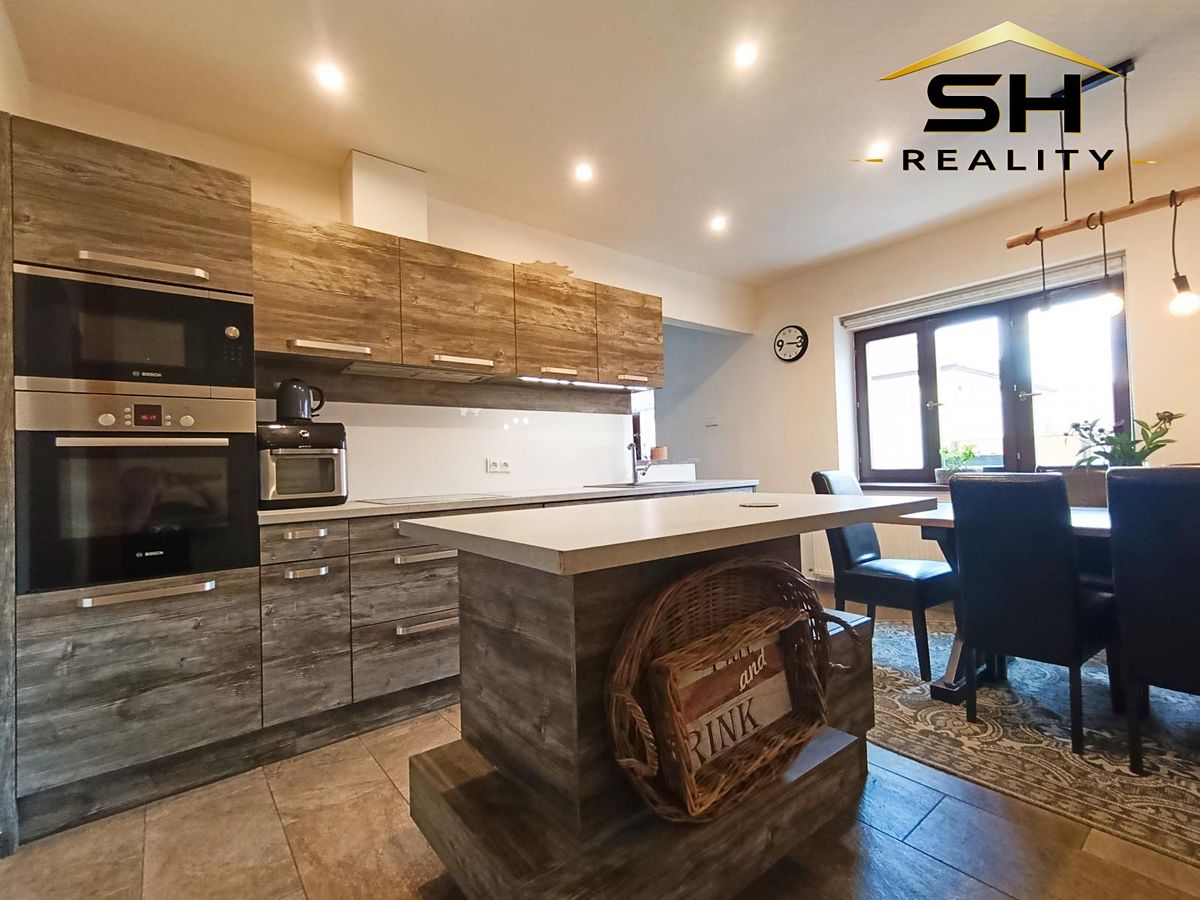 Prodej rodinného domu 146 m², pozemek 286 m² – fotografie 4