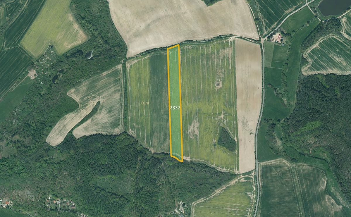 Prodej pole 14498 m²