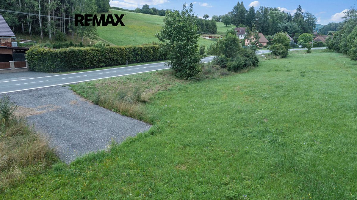 Prodej stavebního pozemku 2681 m² – fotografie 3