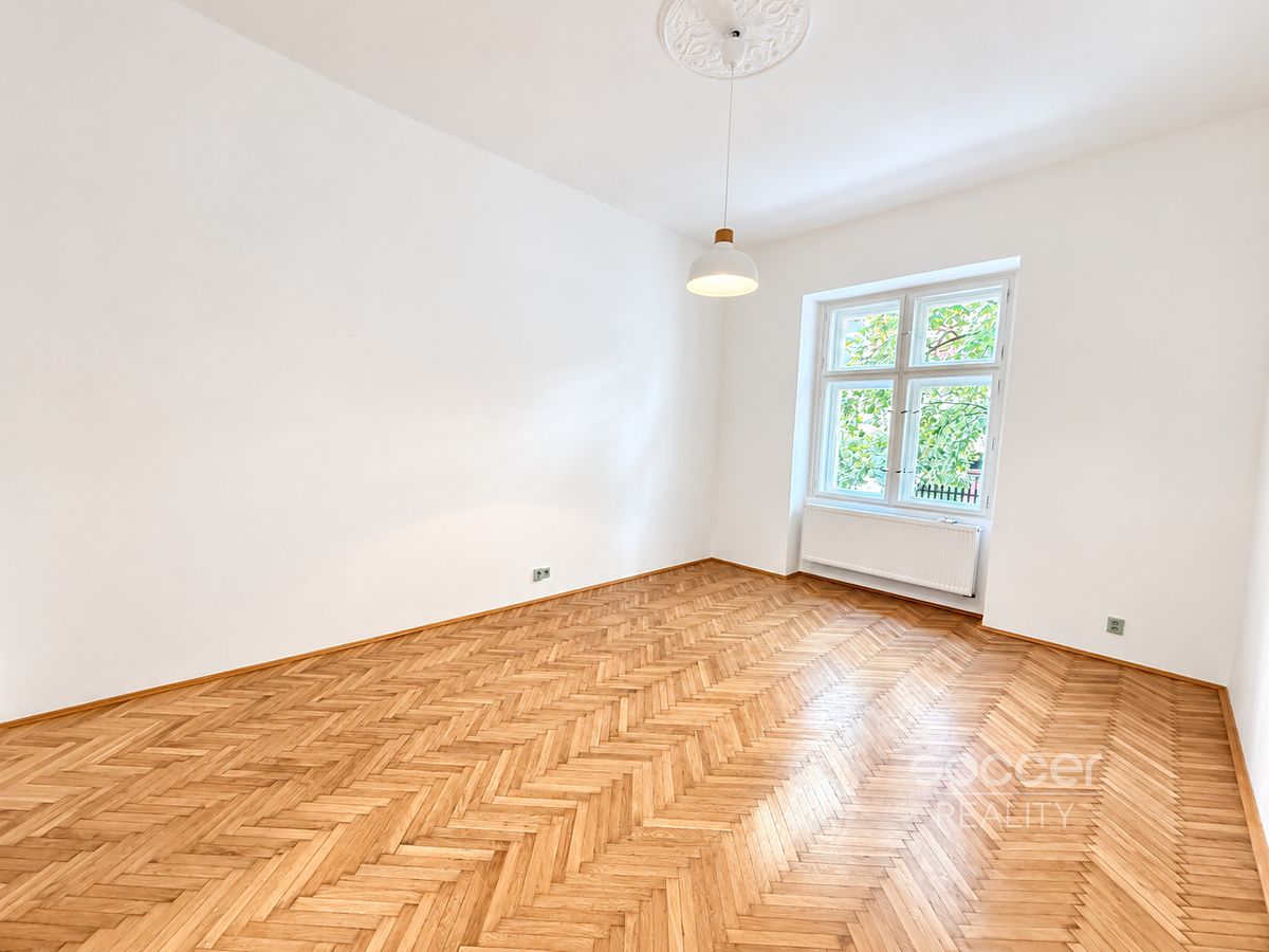 Pronájem bytu 2+kk 54 m² – fotografie 3