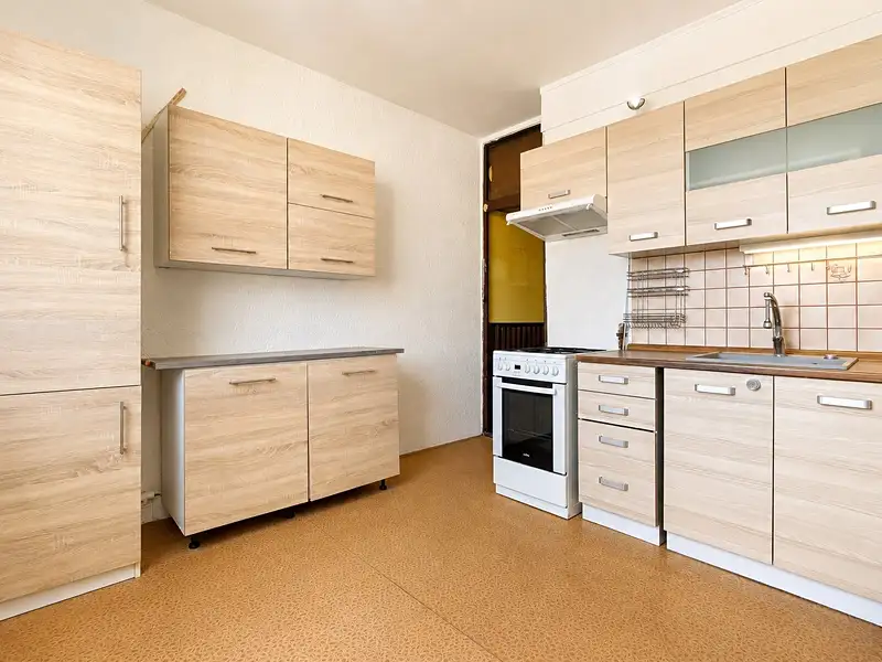 Prodej bytu 3+1 72 m², Jirkov – náhled fotky 2