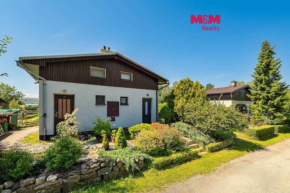 Prodej chaty 40 m², pozemek 387 m²