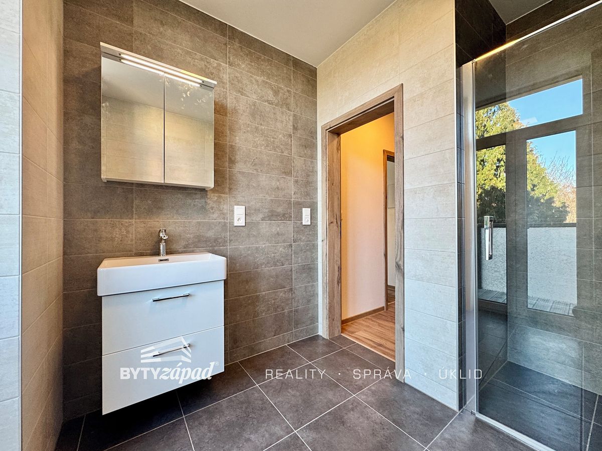 Pronájem bytu 2+kk 48 m² – fotografie 5