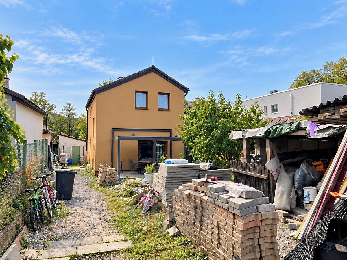 Prodej rodinného domu 135 m², pozemek 599 m² – fotografie 3