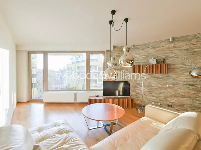 Pronájem bytu 4+kk 107 m², Praha – náhled fotky 1
