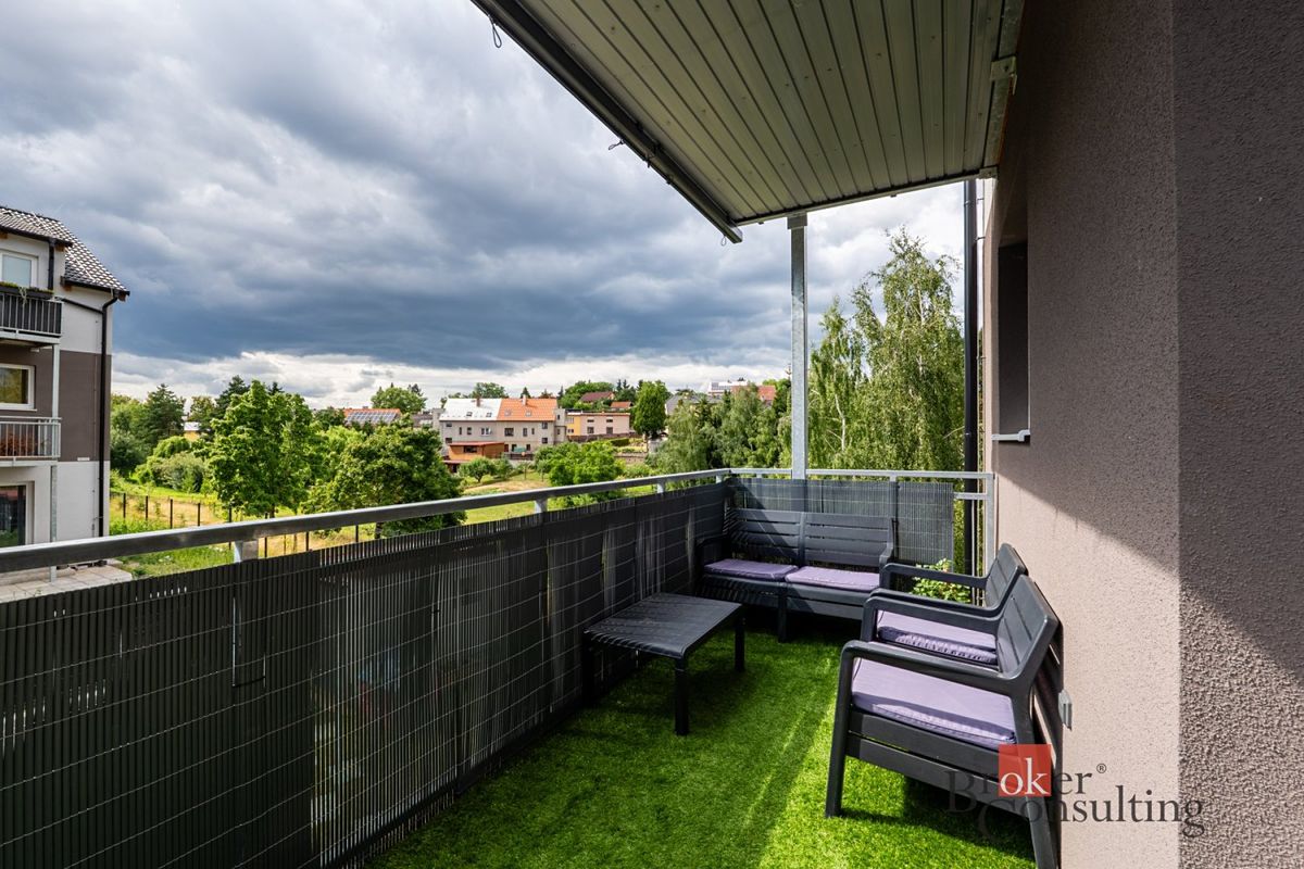 Pronájem bytu 4+kk 78 m² – fotografie 3