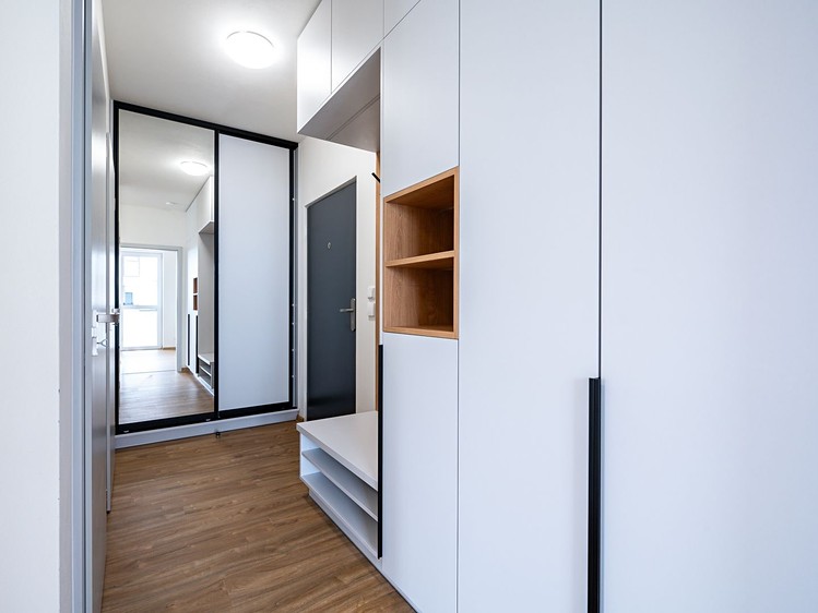 Pronájem bytu 3+kk, 76 m² (12 z 12)