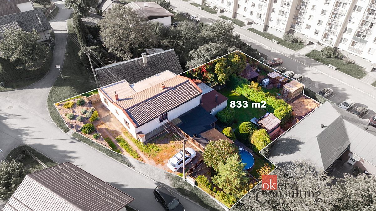 Prodej rodinného domu 180 m², pozemek 833 m²