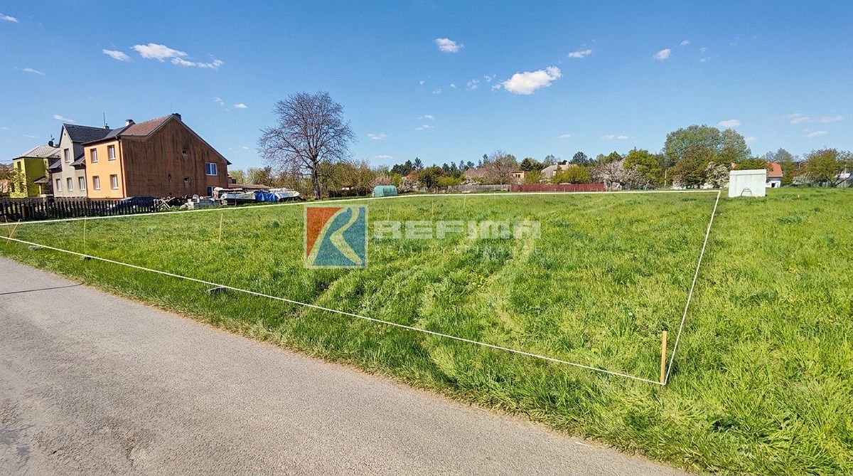 Prodej stavebního pozemku 1647 m²