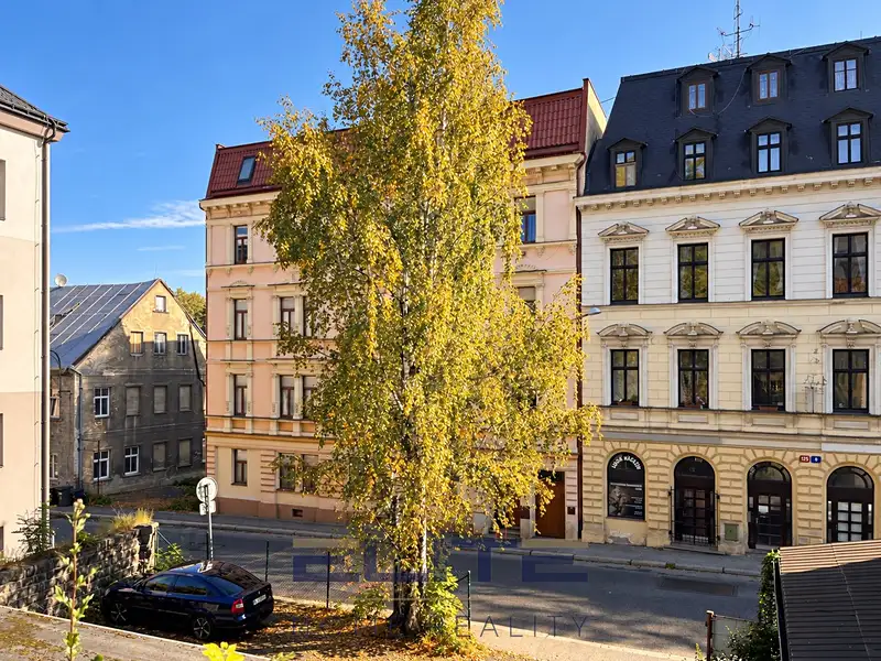 Pronájem bytu 2+kk 67 m², Liberec – náhled fotky 1