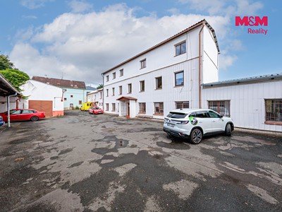 Gewerbefläche zum Kauf, 900 m² (2 von 15)