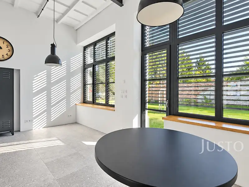 Pronájem kanceláře 85 m², Písek – náhled fotky 3