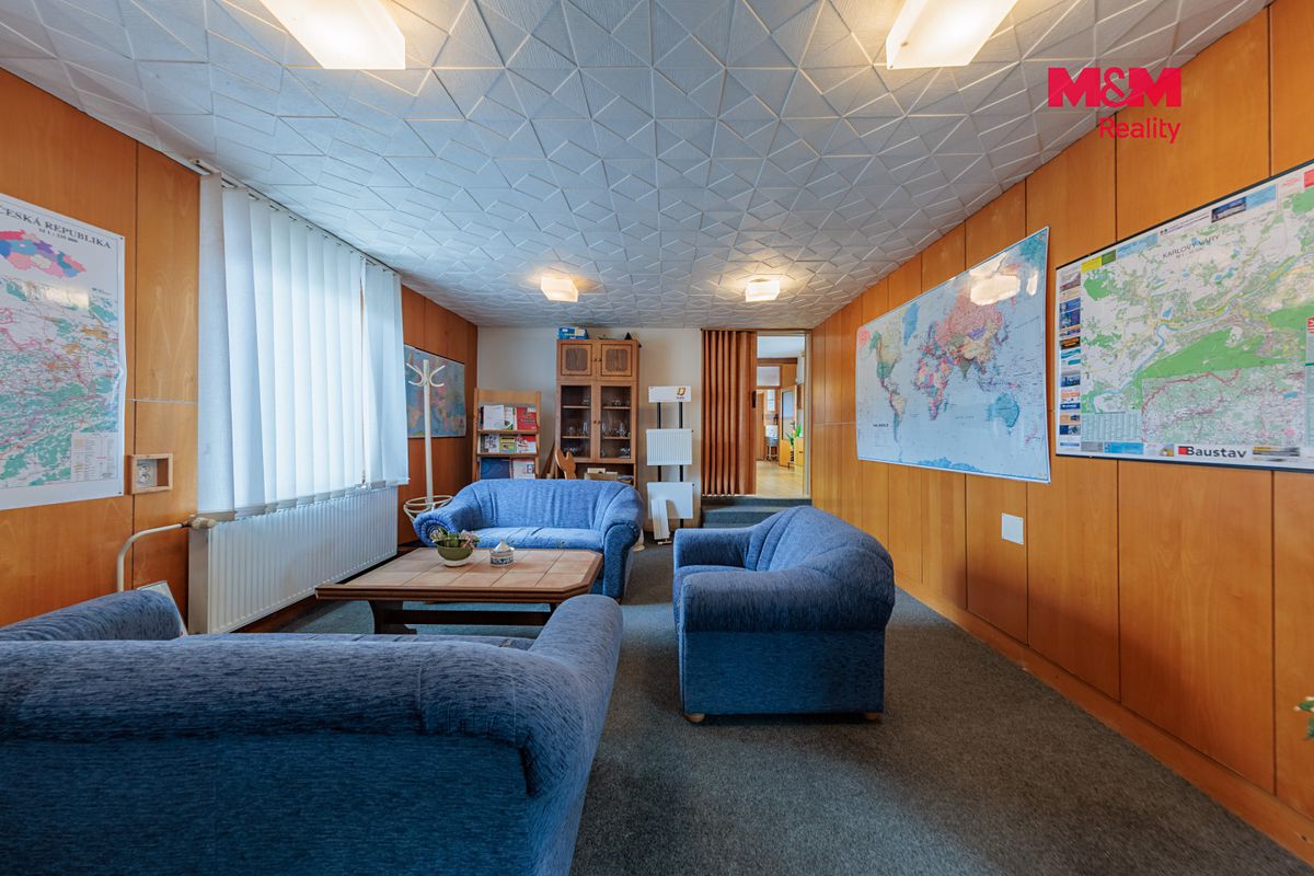 Prodej kanceláře 900 m² – fotografie 2