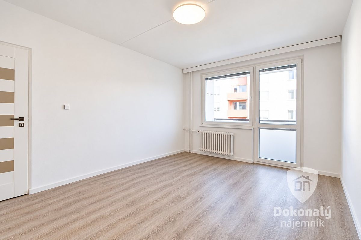 Pronájem bytu 4+1 77 m² – fotografie 3