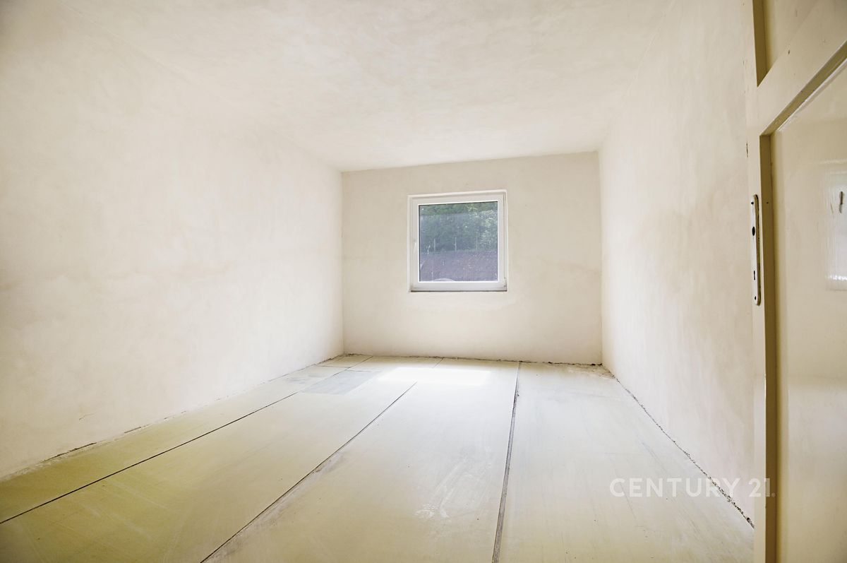 Pronájem kanceláře 12 m² – fotografie 3