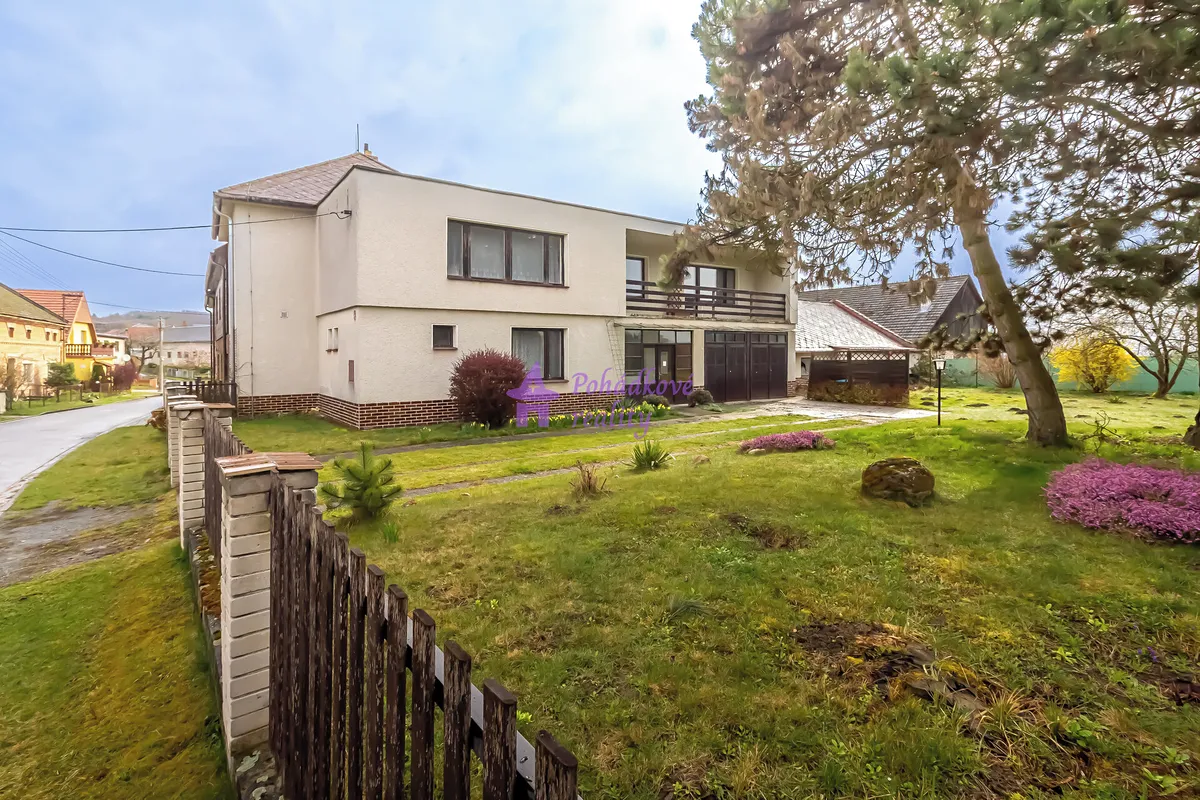 Prodej rodinného domu 167 m², pozemek 1037 m²