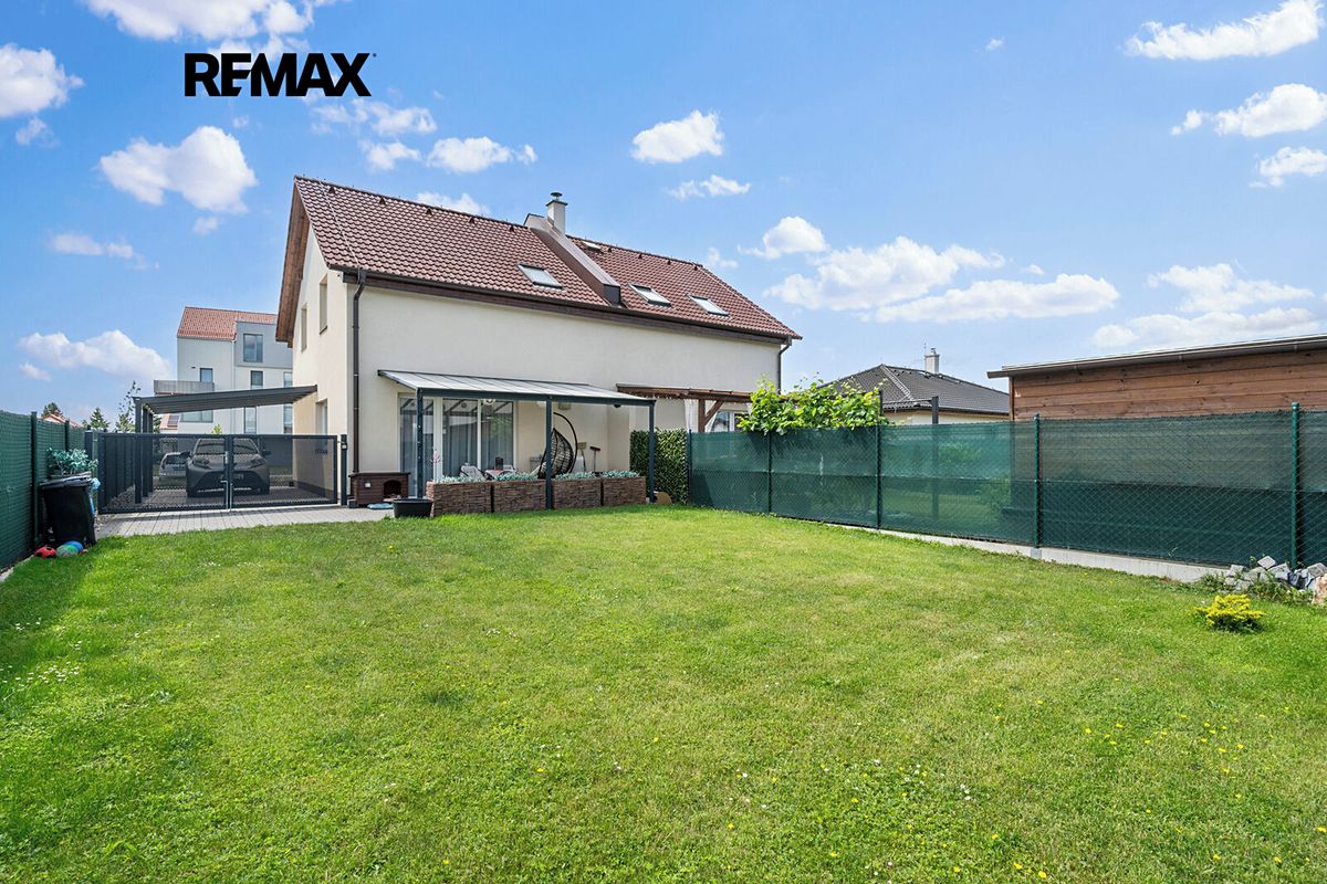 Prodej rodinného domu 80 m², pozemek 322 m², Opatovice nad Labem – fotka 1 z 3