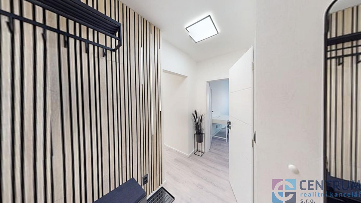 Pronájem bytu 2+1 62 m² – fotografie 4