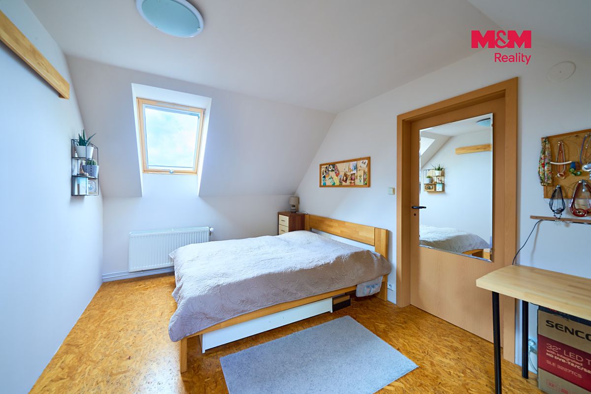 Prodej rodinného domu 460 m², pozemek 586 m² – fotografie 5