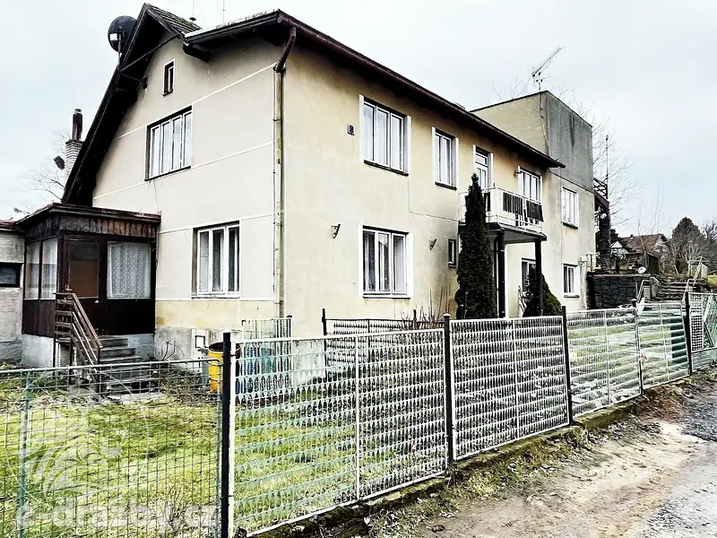 Dražba vícegeneračního domu 259 m², pozemek 1365 m², Krouna – náhled fotky 3
