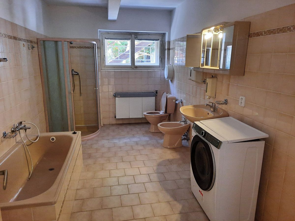 Pronájem bytu 2+1 80 m²