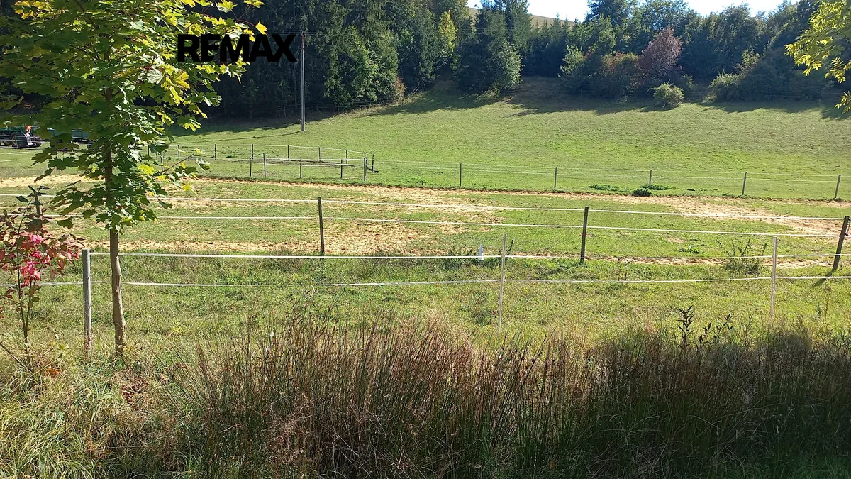 Prodej stavebního pozemku 450 m²