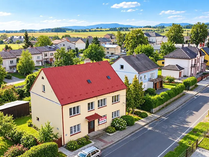 Prodej rodinného domu 320 m², pozemek 912 m², Bernartice – náhled fotky 1