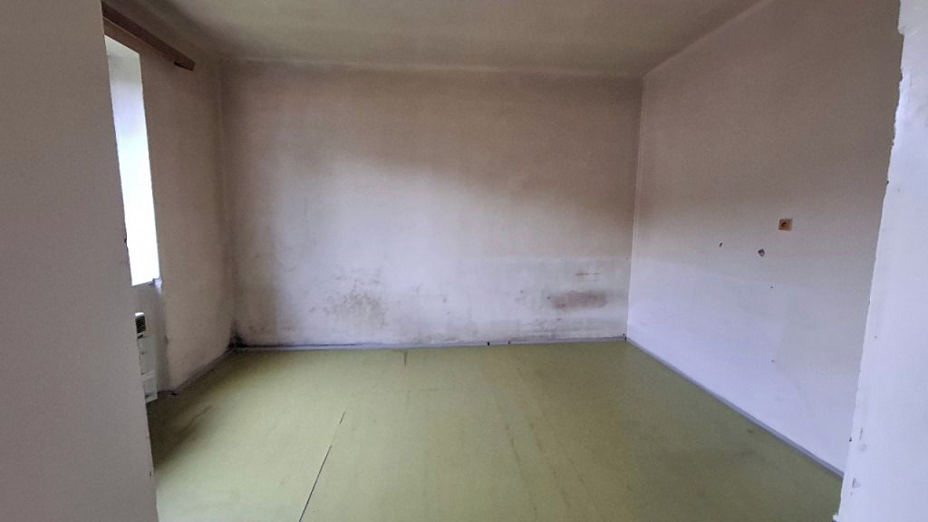 Prodej rodinného domu 250 m², pozemek 653 m² – fotografie 2
