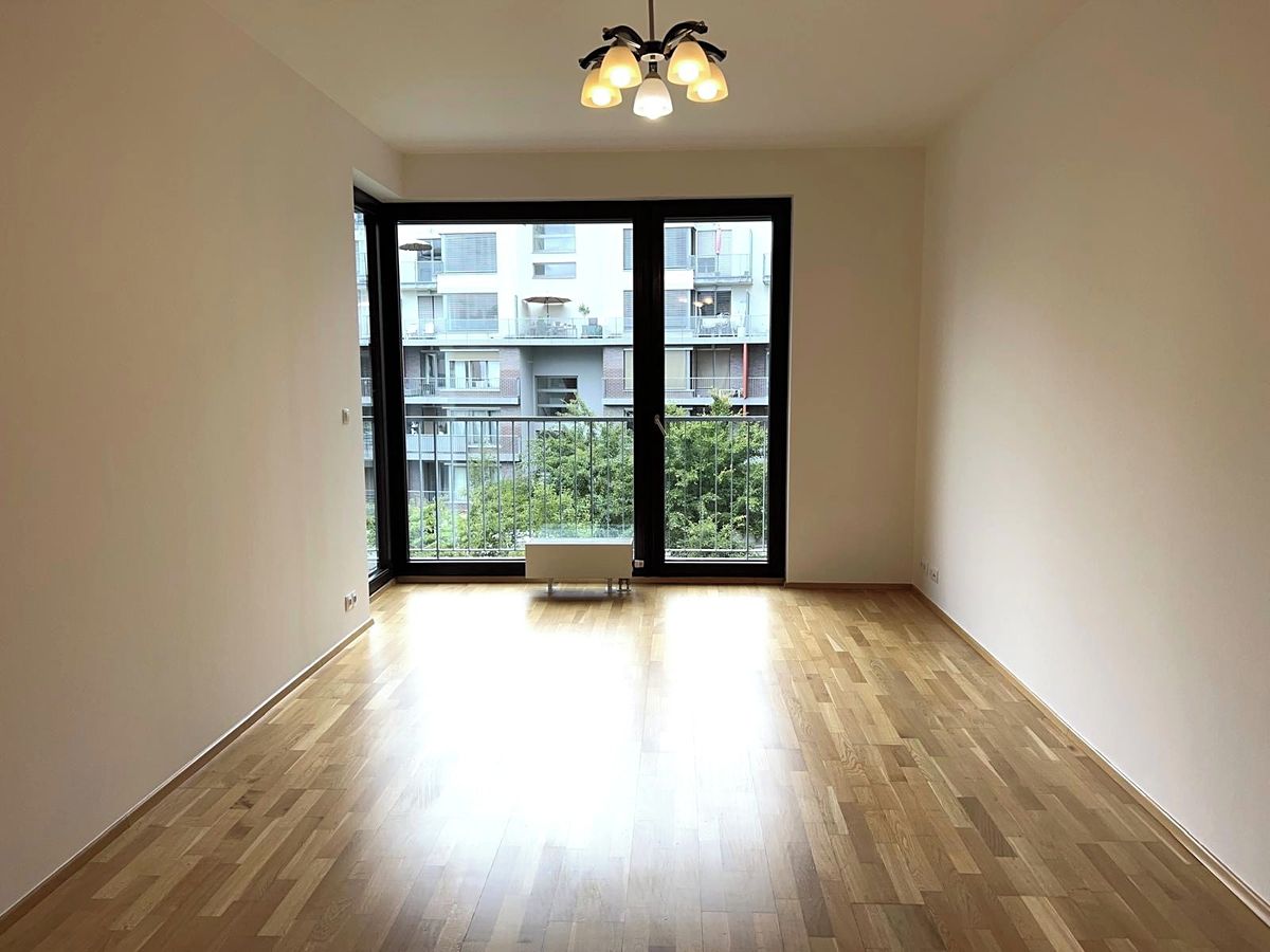 Pronájem bytu 2+kk 68 m² – fotografie 5